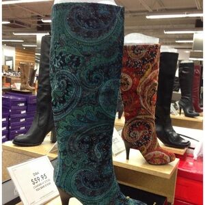 Paisley Patterned Women's velvet Heels